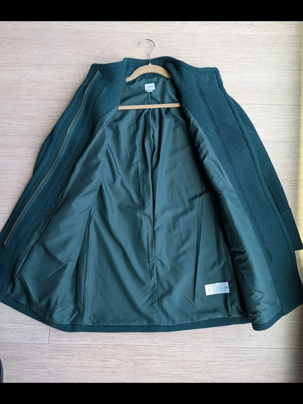 Women’s Green Wool-Blend Stand Collar Coat - Picture 3 of 6